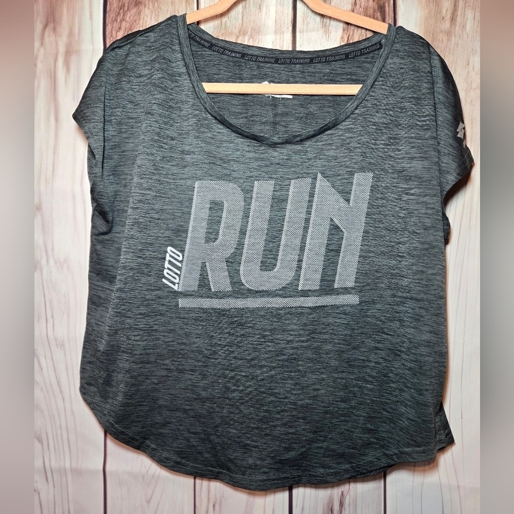 Lotto Women's Charcoal RUN Graphic Short Sleeve Tee Size Large